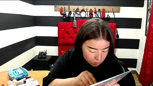 Marian Ran online show from February 3, 3:20 am