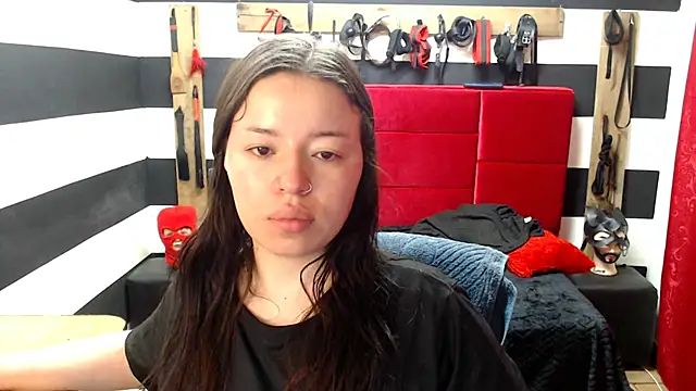 Marian Ran online show from March 18, 5:41 am