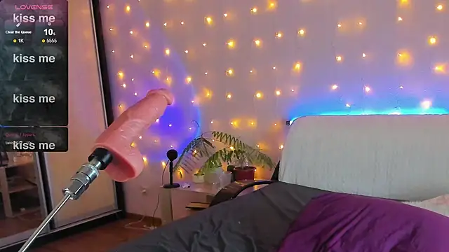 May Flower online show from December 13, 6:16 pm