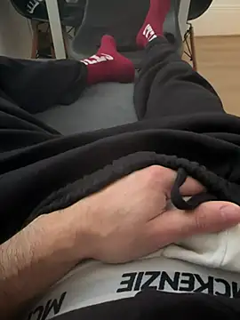 XMenX24 online show from December 8, 1:36 pm