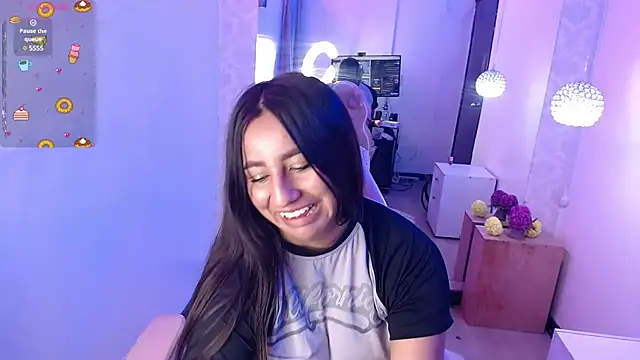 Snapshot of ailyn_miranda chatting on March 5, 4:24 am ailyn miranda online show from March 5, 4:24 am