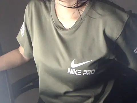 DevilErin online show from January 17, 3:50 pm