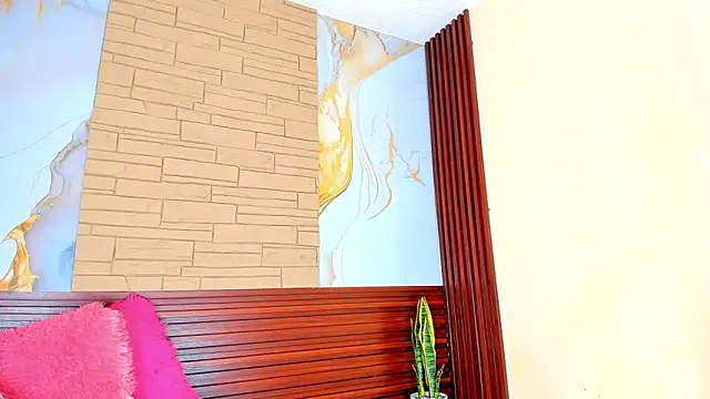 margiesfunnyhot303av online show from October 11, 12:32 am