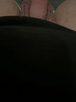 Fjome online show from April 1, 9:45 pm