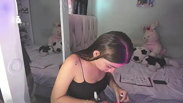 KittyKlum online show from March 19, 5:17 pm