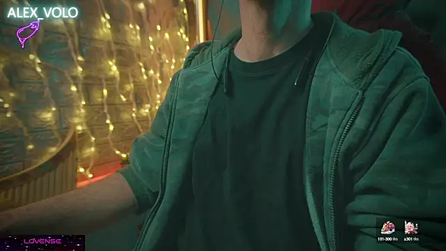 alex-volo online show from December 25, 1:31 am