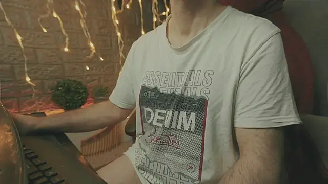 alex-volo online show from December 15, 4:50 am