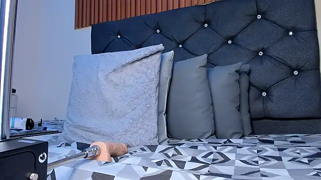 Snapshot of Zoe_pss chatting on November 15, 9:00 pm Zoe pss online show from November 15, 9:00 pm