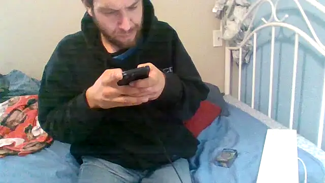 Snapshot of SmokingSloth chatting on January 19, 8:30 pm SmokingSloth online show from January 19, 8:30 pm