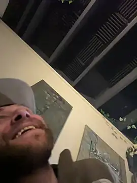 Snapshot of SmokingSloth chatting on March 1, 9:04 pm SmokingSloth online show from March 1, 9:04 pm