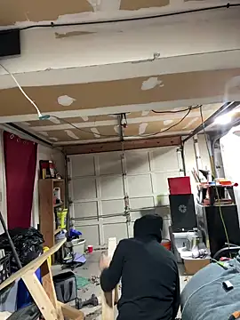 Snapshot of SmokingSloth chatting on March 15, 11:06 pm SmokingSloth online show from March 15, 11:06 pm