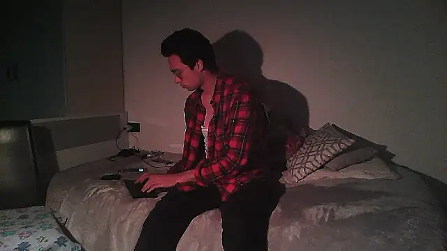 Snapshot of xentetube01 chatting on January 8, 9:17 pm xentetube01 online show from January 8, 9:17 pm