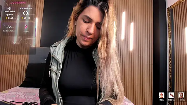 EvaaLovia1 online show from March 11, 1:39 pm