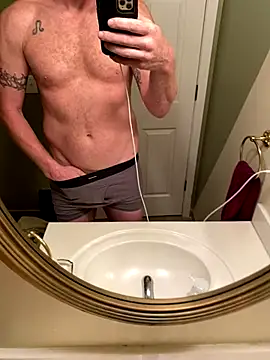 Snapshot of stretchcockfouuu chatting on November 14, 8:29 pm stretchcockfouuu online show from November 14, 8:29 pm