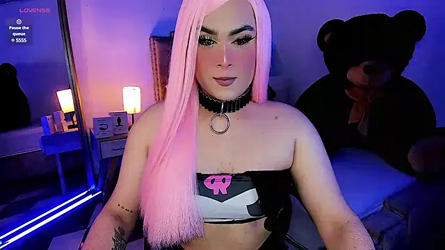 Snapshot of alexia_mattel chatting on February 8, 7:05 pm alexia mattel online show from February 8, 7:05 pm