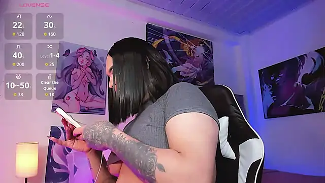 alexia mattel online show from February 6, 1:32 am