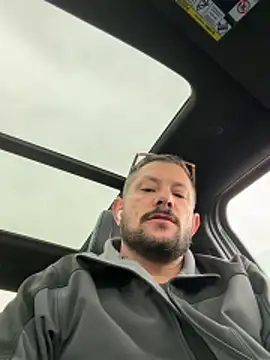 boytoyfrindles online show from December 21, 9:00 pm