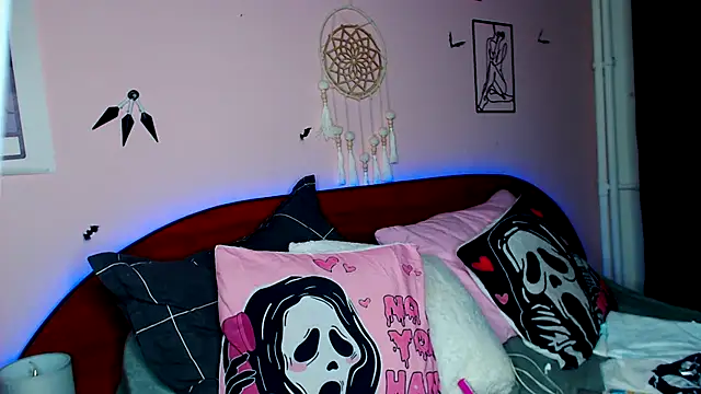 Snapshot of MoonAgnes chatting on January 31, 11:24 pm MoonAgnes online show from January 31, 11:24 pm