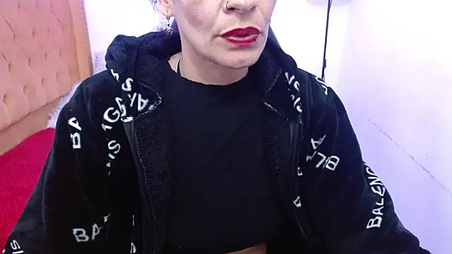 Snapshot of AlexandraJones_ chatting on February 9, 9:26 am AlexandraJones online show from February 9, 9:26 am