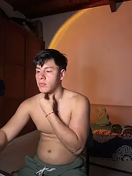 Snapshot of krizia7 chatting on March 25, 7:31 pm krizia7 online show from March 25, 7:31 pm