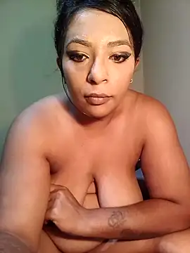 indianstormxo  online show from February 21, 1:22 pm