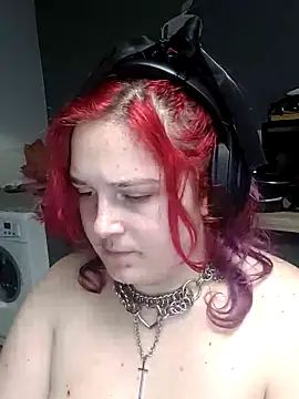 Snapshot of LadyRochester chatting on March 12, 4:24 pm LadyRochester online show from March 12, 4:24 pm
