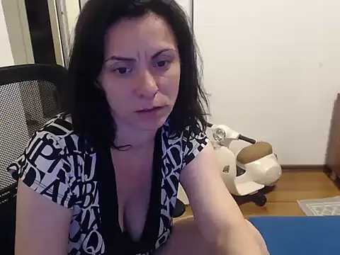 SweetAdela92 online show from June 5, 8:14 pm