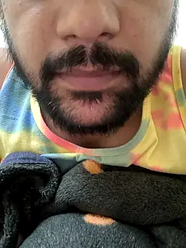 Snapshot of The_Big_Loin_ chatting on December 6, 4:47 am The Big Loin online show from December 6, 4:47 am