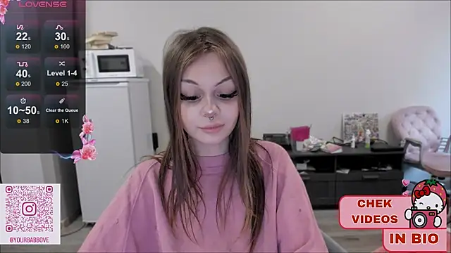 Snapshot of shy_melony chatting on February 1, 12:05 pm shy melony online show from February 1, 12:05 pm