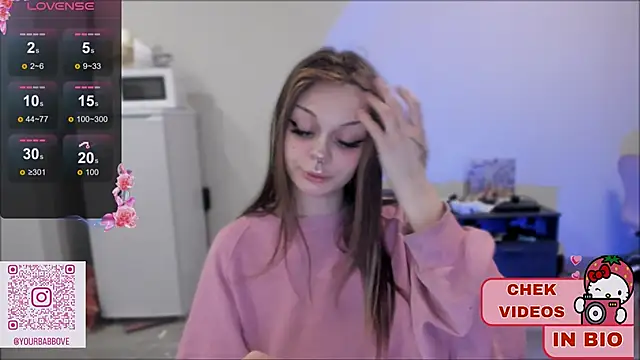 Snapshot of shy_melony chatting on February 14, 3:11 am shy melony online show from February 14, 3:11 am