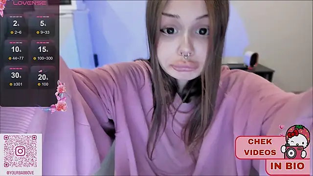 Snapshot of shy_melony chatting on March 14, 9:54 pm shy melony online show from March 14, 9:54 pm