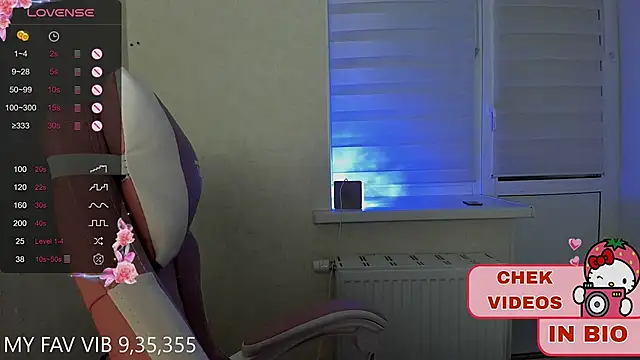 Snapshot of shy_melony chatting on October 9, 7:45 pm shy melony online show from October 9, 7:45 pm