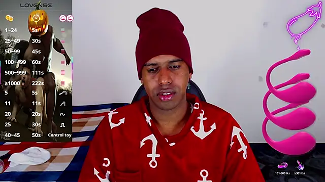 Snapshot of mrjhon26 chatting on October 24, 3:25 am mrjhon26 online show from October 24, 3:25 am