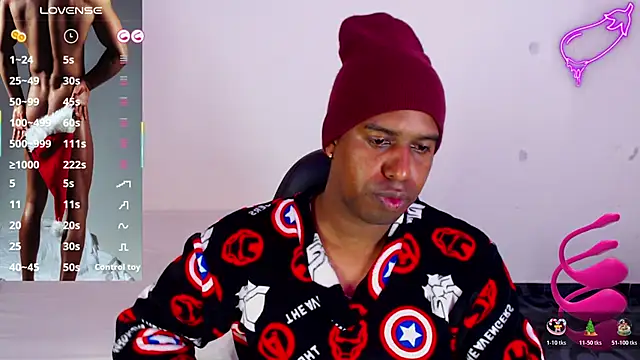 Snapshot of mrjhon26 chatting on November 18, 2:06 am mrjhon26 online show from November 18, 2:06 am