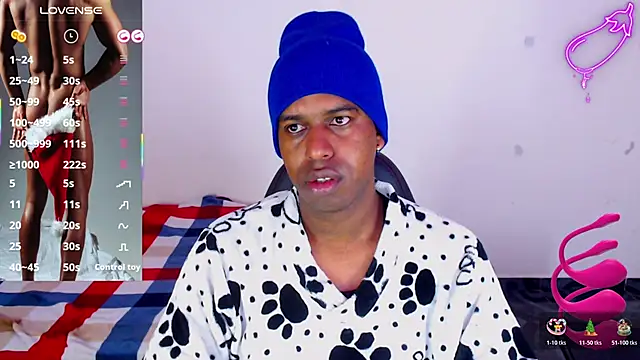 Snapshot of mrjhon26 chatting on November 24, 2:06 pm mrjhon26 online show from November 24, 2:06 pm