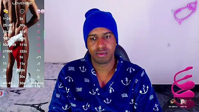 Snapshot of mrjhon26 chatting on November 28, 2:36 am mrjhon26 online show from November 28, 2:36 am