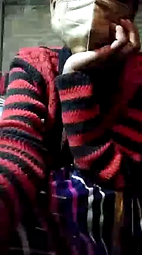Snapshot of Poonam-bab chatting on December 18, 9:36 am Poonam-bab online show from December 18, 9:36 am