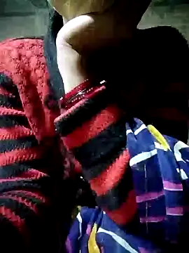 Snapshot of Poonam-bab chatting on December 26, 3:53 pm Poonam-bab online show from December 26, 3:53 pm