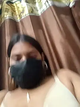 Snapshot of Hotmilfxox chatting on January 17, 2:28 pm Hotmilfxox online show from January 17, 2:28 pm