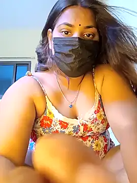 Snapshot of Hotmilfxox chatting on March 2, 9:31 am Hotmilfxox online show from March 2, 9:31 am