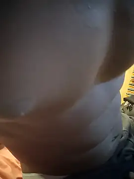 stephbig777 online show from February 6, 8:56 pm