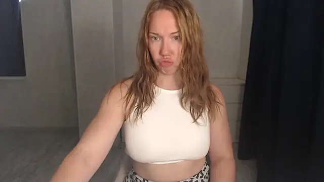 Snapshot of Magic_Mary_ass chatting on June 25, 1:26 pm Magic Mary ass online show from June 25, 1:26 pm