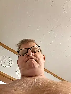 J83560Jason online show from October 18, 6:52 pm