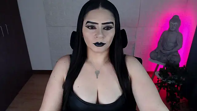 GODDESS EVANS online show from September 19, 8:27 am