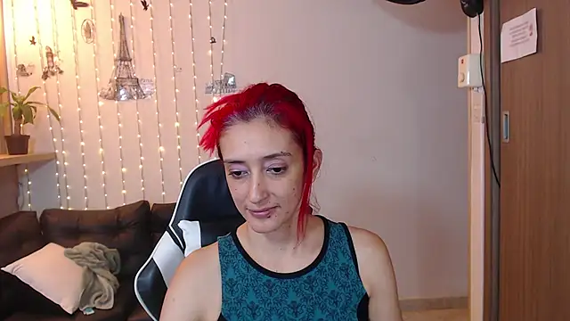 Snapshot of Ruby_Your_Milf chatting on January 23, 11:47 pm Ruby Your Milf online show from January 23, 11:47 pm