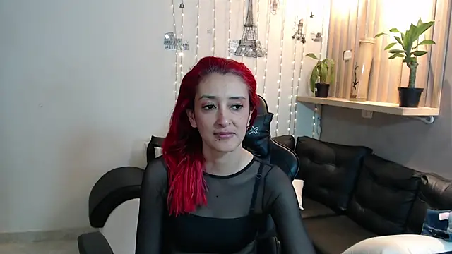 Snapshot of Ruby_Your_Milf chatting on March 4, 9:22 pm Ruby Your Milf online show from March 4, 9:22 pm