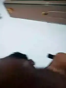 Snapshot of malayali_kunna chatting on December 23, 12:52 pm malayali kunna online show from December 23, 12:52 pm