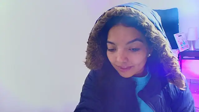loren tits24 online show from May 25, 8:37 pm