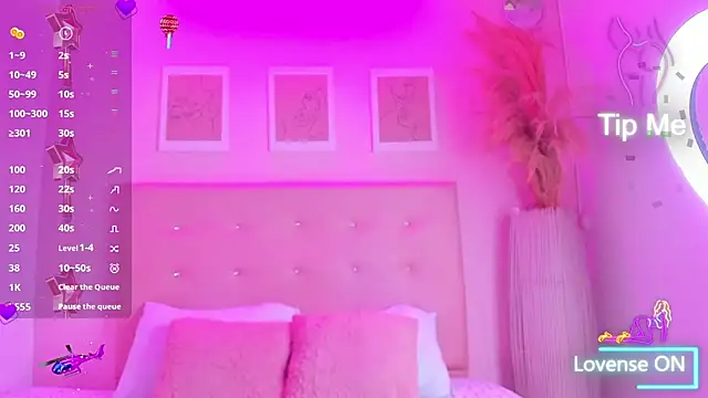 EIMY BRIGHT online show from September 11, 2:17 pm