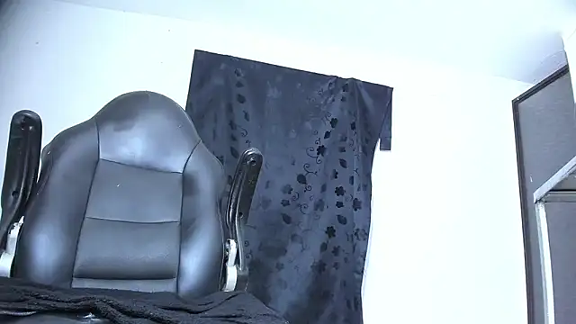 Snapshot of brant_garciabbc chatting on December 16, 4:49 pm brant garciabbc online show from December 16, 4:49 pm